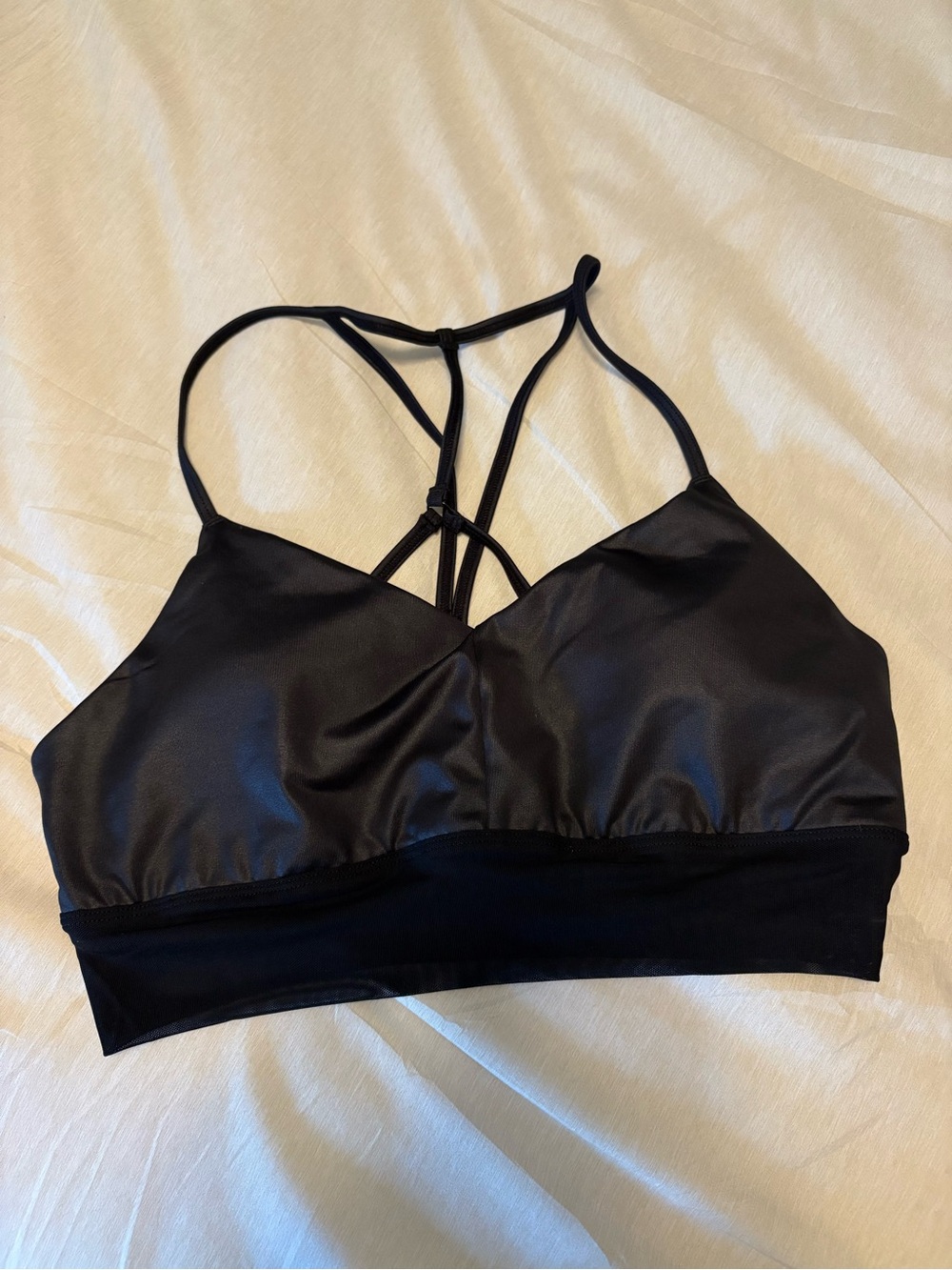 Alo Black Strappy sports bras